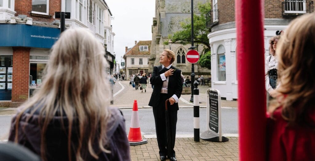 Mew in Newport 3 (photo by Maria Bell) – info @ stonecrabs.co.uk (1)